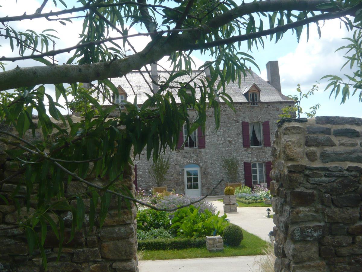 Jardin Des Simples Mont-Dol Exterior foto